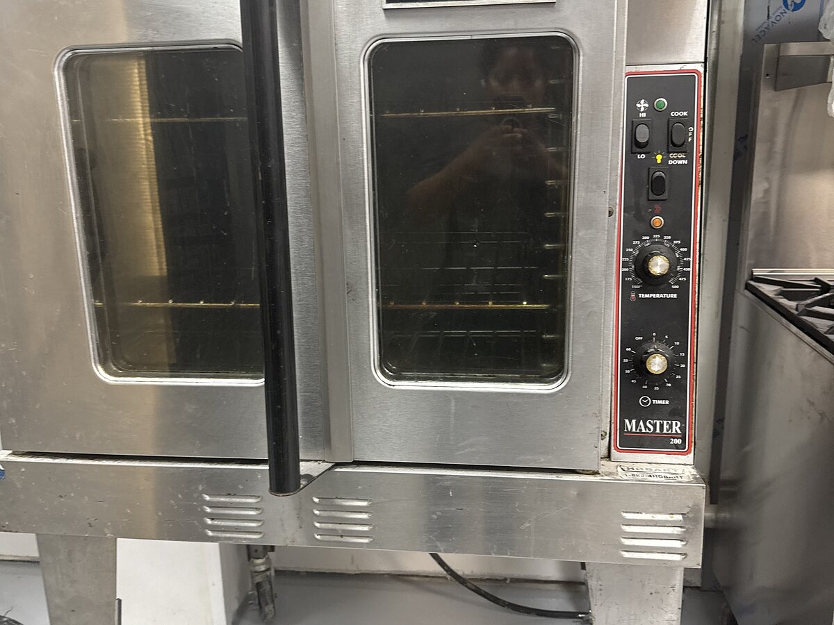 Detailed appliance cleaning after construction